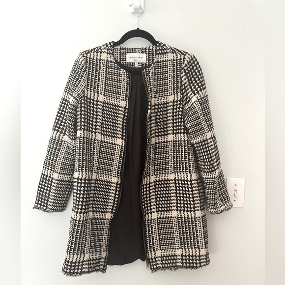 REVOLVE Cupcakes and Cashmere Herringbone Fernando Black&White printed coat - S - Picture 7 of 14